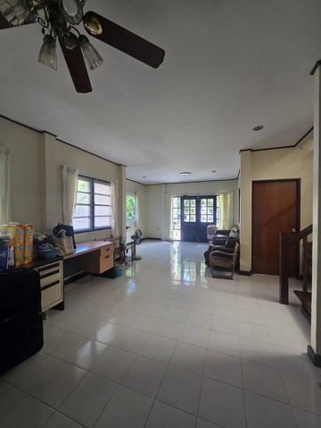 บ้านเดี่ยว 2 ชั้น ขายด่วน 3.7 ลบ หมู่บ้าน สีวลี ติวานนท์ 4นอน2น้ำ1ครัว ใกล้โรงเรียน พิชยศึกษา กับ โรงเรียนอัมพรไพศาล ใกล้วัดกู้