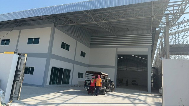 ให้เช่าโกดังพื้นที่สีเขียว   สวนหลวง อำเภอกระทุ่มแบน สมุทรสาคร  พร้อมออฟฟิศ และห้องพักพนักงาน