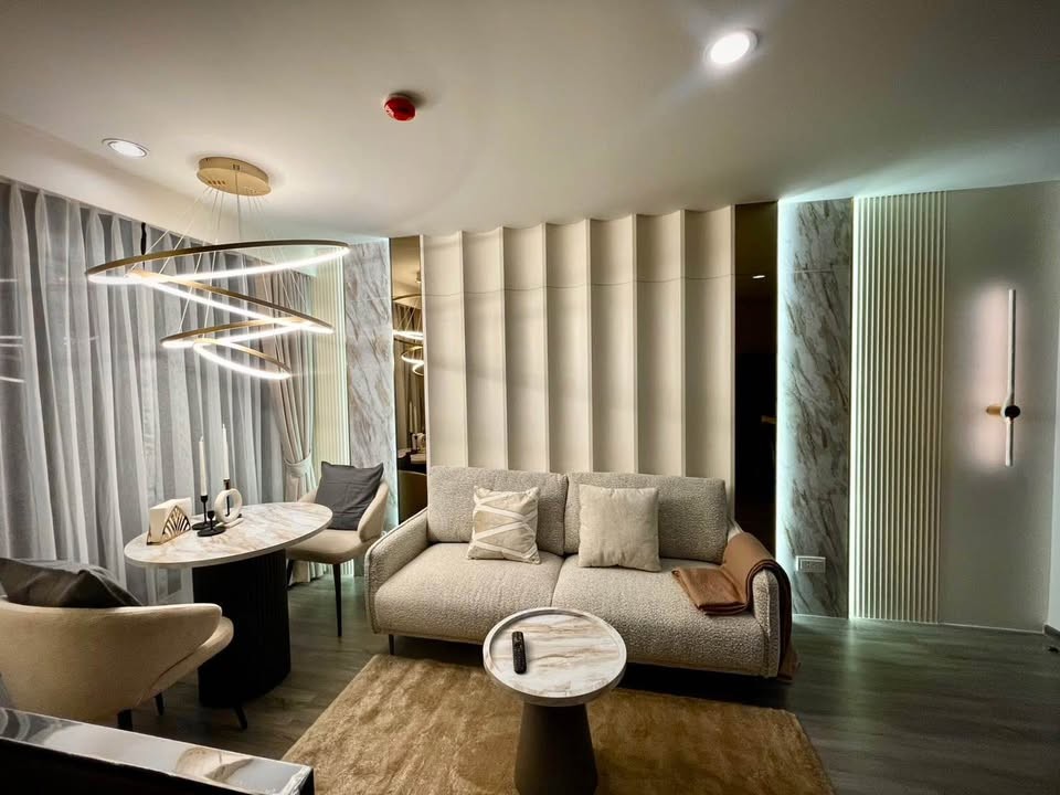 Ideo Mobi Sukhumvit 40 Safe Quiet 7th Floor BTS Thonglor