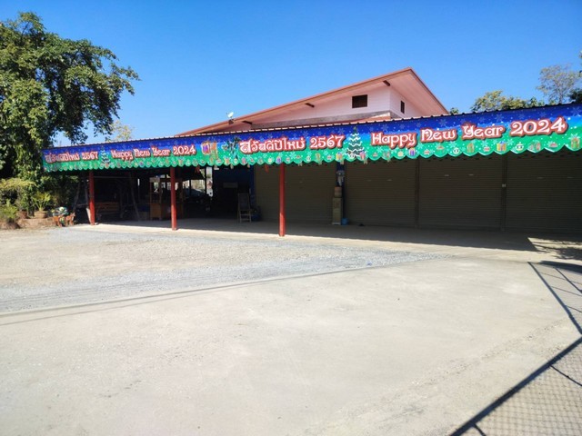 พื้นที่ดิน สำนักงาน และโกดัง+ที่ดินสวนผลไม้หลากหลายชนิด, บ้านทุ่งศาลา ต.ดอนเปา อ.แม่วาง จ.เชียงใหม่ (18-3-24 ไร่ / 7,524 ตร.ว.), ทั้งหมด 21,810,000 บาทเท่านั้น (ค่าโอน 50:50)!!! 16000000 thb  area 18 ไร่ 3 ngan 24 SQ.WA ไม่ไกลจาก ชุมชนบ้านทุ่งศาลา 30
