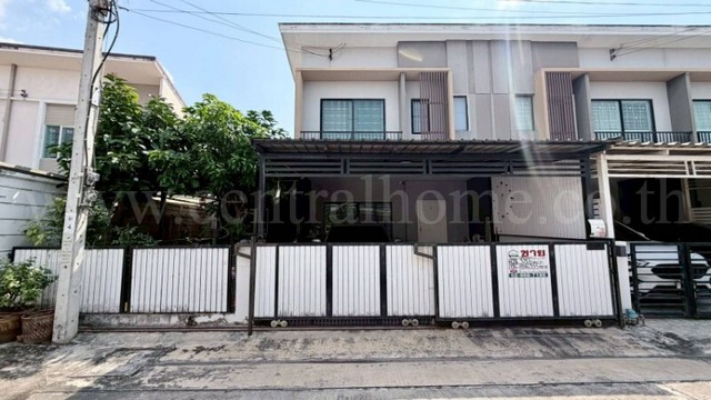 ทาวน์โฮม เดอะ คอนเนค ดอนเมือง - เทิดราชัน หลังริม ใกล้สนามบินดอนเมือง