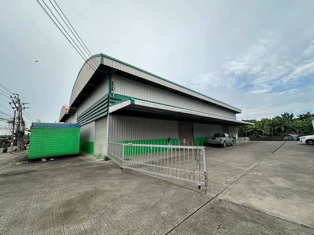 ให้เช่าโกดัง 336 ตารางเมตร ซอยบางแค 3  แขวงบางแค  รถใหญ่เข้าออกได้