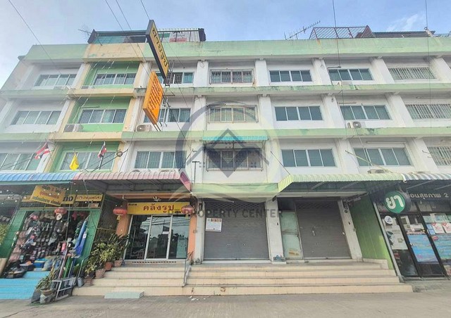 ตึก 4 ชั้น 1 คูหา ซอยวัดพระเงิน ถนนกาญจนาภิเษก บางใหญ่ ติดถนนเหมาะธุรกิจ ขายตามสภาพ ต่อรองได้
