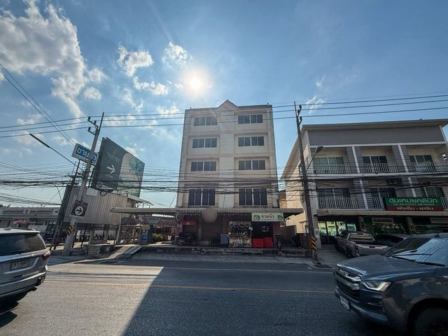 ขายอาคารพาณิชย์ 2 คูหา ศรีราชา ถนนเก้ากิโล ติดถนนใหญ่ ทำเลทอง TP-C1931