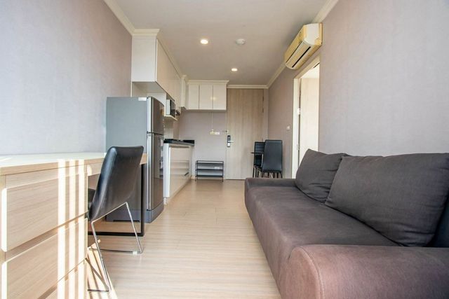 ราคาเพียง 3,299,999 บาท 31.54 ตรม. #PalmSprings Nimman Fountain คอนโด #วิวดอยสุเทพ #เฟอร์นิเจอร์บางส่วน ทำเลทอง ใจกลางเชียงใหม่