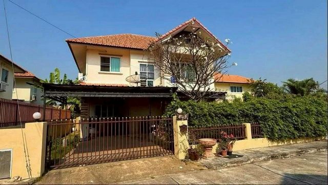 ขายด่วน 3.5 ล้าน 63 ตรว. #ศิริพรบ่อสร้าง #สันกำแพง บ้านเดี่ยว 2 ชั้น #หลังมุม #เฟอร์นิเจอร์ครบ #หิ้วกระเป๋าใบเดียวเข้าอยู่ได้เลย #น้ำไม่ท่วม