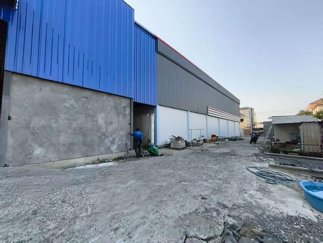 BR 1657 ให้เช่าโกดัง พร้อมออฟฟิศ 2 ชั้น ขนาด 750 ตรม ซอยวัดแคราย ตำบลคลองมะเดื่อ กระทุมแบน รถเทรลเลอร์เข้าได้ 