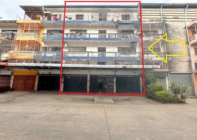 โครงการ ดี.เค บางบอน อาคารพาณิชย์ 4 ชั้น 3 คูหาติดกัน ซ.มนธาตุราชศรีพิจิตร ถนนเอกชัย  หอพักขนาดใหญ่ พร้อมดำเนินกิจการต่อได้ทันที ทำเลศักยภาพ