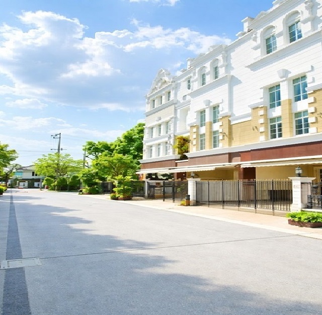  โลตัส วชิรธรรม7 800ม. ตลาดอุดมสุข 1.6 กม  อ่อนนุช  ทาวน์โฮมหรู 4 ชั้นฟังก์ชันครบ 3 นอน 4 น้ำ 20 ตร.ว. 240 ตร.ม. 