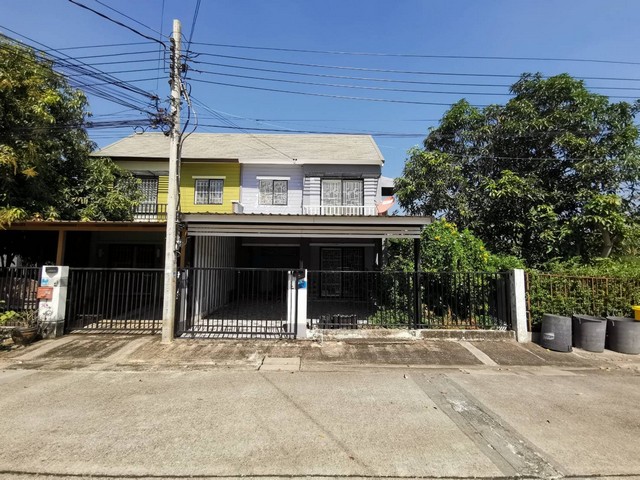 ขายทาวน์เฮ้าส์  หมู่บ้านพฤกษา 54  ซอย 1/4 ถนนทางหลวงชนบท นนทบุรี 1009 (คลองถนน) นนทบุรี