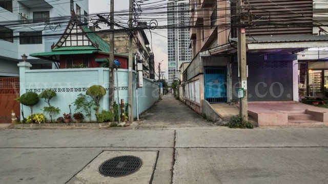 ลดด่วน ที่ดิน 80 ตร.วา ซอยเพชรเกษม39 ใกล้ซีคอนบางแค ติด MRT สถานีภาษีเจริญ