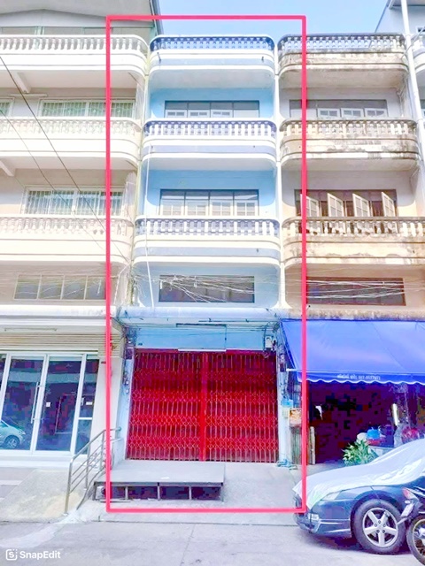 หน้าร้านกั้นกระจก เพชรเกษม 94–104 MRT หลักสอง  อาคารพาณิชย์ให้เช่า บางแค 3นอน 2น้ำ ใกล้ บิ๊กซี เพชรเกษม หลักสอง19 ตร.วา 229 ตร.ม. 3.5 ชั้น