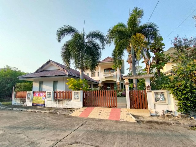 ขายบ้านเดี่ยว 2 ชั้น  102วา หมู่บ้านสวนปาล์ม โซนเลควิว  ถนนสหกรณ์   เมืองสมุทรสาคร   ZW661  