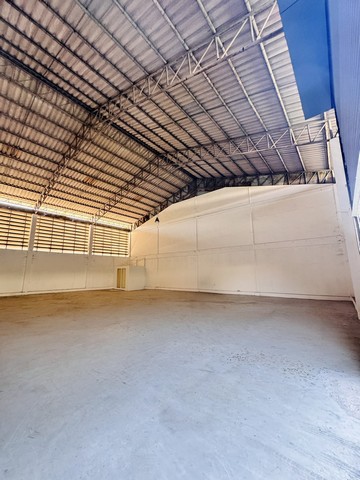 ให้เช่าโกดัง 400 ตารางเมตร ถนนเทพารักษ์ กม.26 ตำบลบางเสาธง อำเภอบางเสาธง เหมาะแก่การทำโรงงาน ขนาดเล็ก และคลังสินค้า