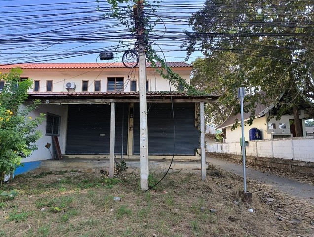 ขาย อาคารพาณิชย์ 2 ชั้น ถนน พหลโยธิน พิชัย จังหวัดลำปาง 