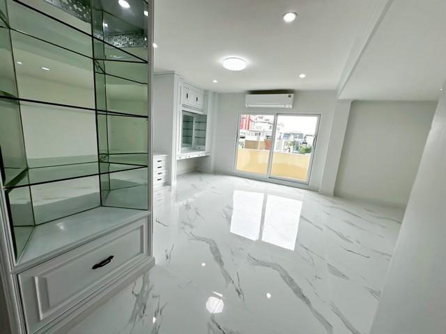 ให้เช่าบ้านเดี่ยว5ชั้น4นอนเย็นอากาศเรสซิเดนท์ย่านสาทรยานนาวาใกล้One Bangkokรีโนเวทใหม่ทั้งหลัง