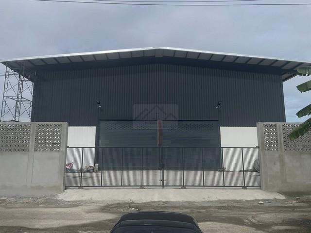 ให้เช่าโกดัง 900 ตร.ม. พร้อมออฟฟิศ ถนนพัฒนาการตัดใหม่ ใกล้สนามบินสุวรรณภูมิ