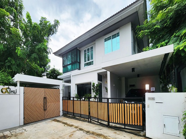 ให้เช่าบ้านเดี่ยว 2 ชั้น 100 ตรว. 5 ห้องนอน ฮาบิเทีย เวนต์ ปัญญาอินทรา Habitia Vent Panyaindra ใกล้โรงเรียนสาธิตพัฒนา