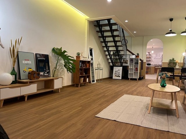 P2106 ให้เช่า บ้านสวย ทาวน์เฮ้าส์ 2 ชั้น หมู่บ้าน คลองจั่นวิลล่า 2 ซอยนวมินทร์149  มี 2 ห้องนอนตกแต่งสวย พร้อมเข้าอยู่