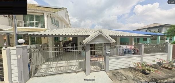 ให้เช่า บ้านเดี่ยว ซอยนวมินทร์ 81 หมู่บ้านโชคชัย คลองจั่น มีที่จอดรถ 2คัน