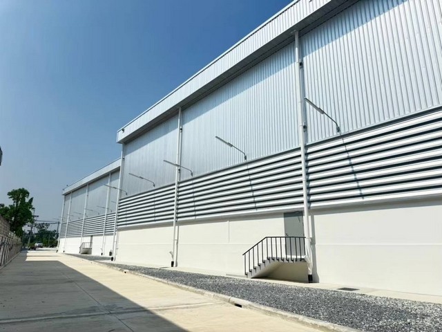 ให้เช่าโกดังพานทองชลบุรี ให้เช่าโกดังสินค้า ขนาด 3,771 ตารางเมตรพร้อมออฟฟิศ 2 ชั้น 