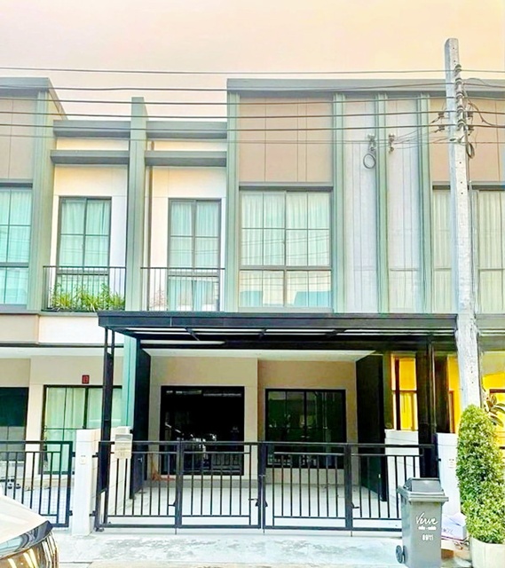 บ้านสภาพใหม่กริ้บ ฟังก์ชันลงตัว 2 นอน 2 น้ำ เครื่องใช้ไฟฟ้าครบ  ตลาดสายไหมใกล้สายไหมอเวนิว 800 ม. 28 ตร.ว. พร้อมเฟอร์ฯ สายไหม-พหลโยธิน 