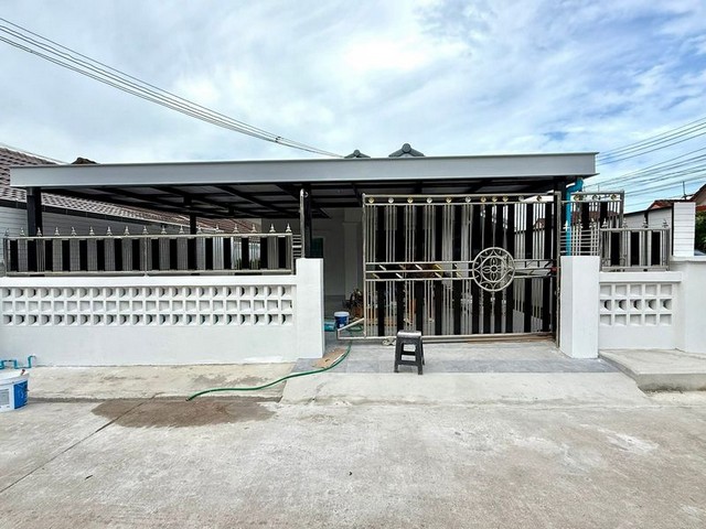 บ้านเดี่ยวหมู่บ้านรัตนากร 3 ซอยเนินพลับหวาน ใกล้พัยากลาง ราคาดี FP-H01824 