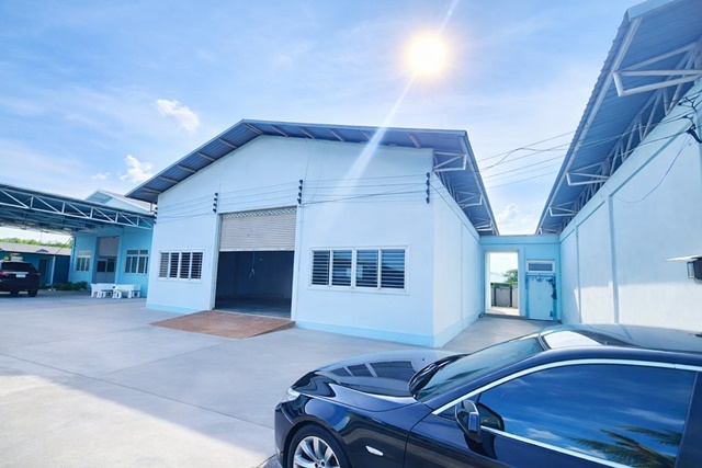 ใกล้ตลาดหทัยมิตร และซาฟารีเวิลด์ 1กม. โกดังให้เช่า KC8 ไทยรามัญ ซอย 21 1นอน  หทัยราษฎร์ 39 51ตร.วา. 201ตร.ม. นิมิตรใหม่ หทัยราษฎร์