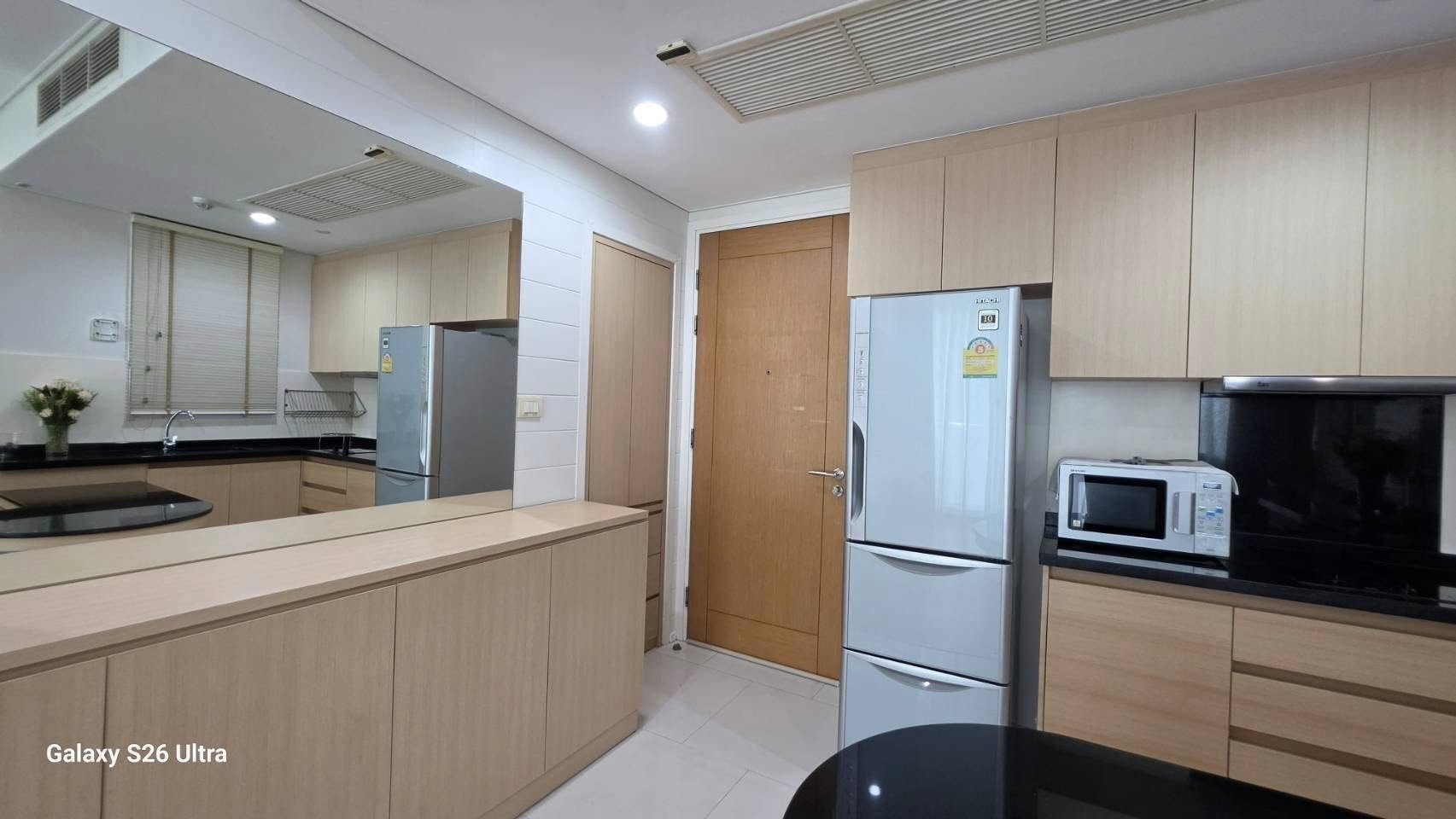 Wind Sukhumvit 23 Clean Convenient 7th Floor BTS Asoke
