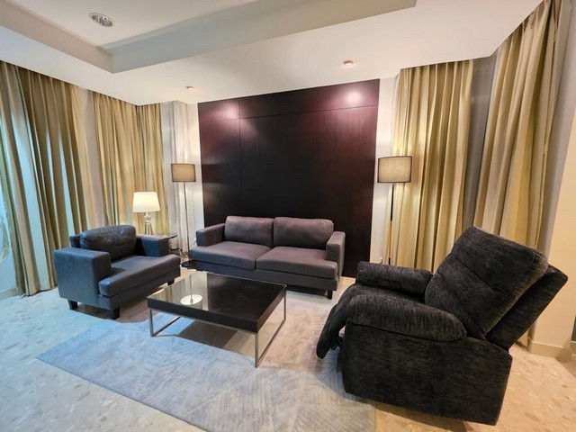 ให้เช่าบ้าน  ใกล้โรงเรียนนานาชาติชั้นนำและจุดขึ้น-ลง ทางด่วนเพียง 2 นาที หมู่บ้านบางกอกวิลล่า Bangkok Villa ใกล้ เลียบด่วนฯ-ประดิษฐ์มนูธรรม