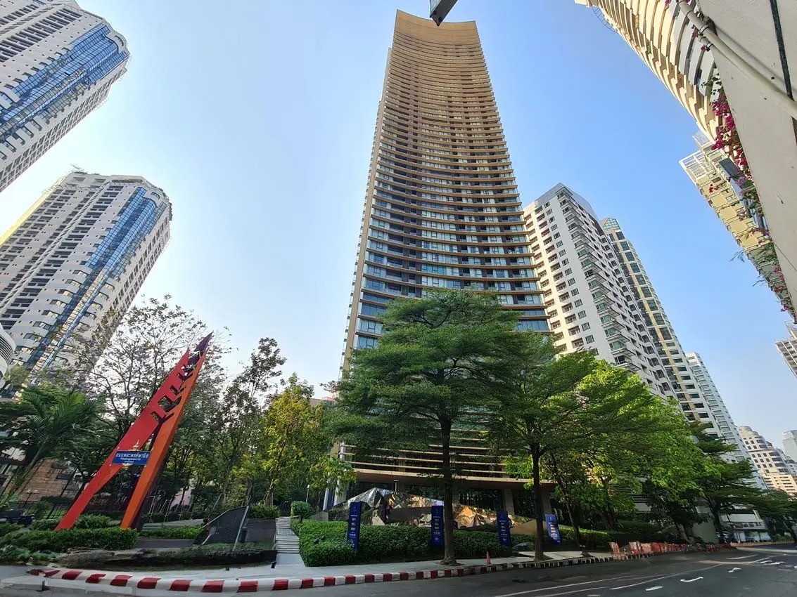  ขายคอนโด โครงการ เดอะลุมพินี 24  เขตคลองเตย กรุงเทพฯ ห่างจาก BTS สถานีพร้อมพงษ์เพียง 1.00 กม.