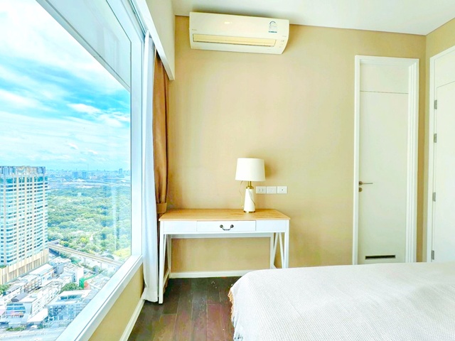 คอนโดเดอะ เซนต์ เรสิเดนเซส ห้องมุม ชั้น 38  MRTพหลโยธิน 250 ม.ทำเลห้าแยกลาดพร้าว 2 นอน 2 น้ำ ใใกล้เซ็นทรัล ลาดพร้าว 450 ม.