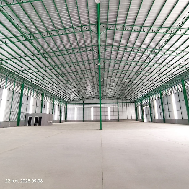 BST942 ให้เช่าโกดังใหม่ ถนนเอกชัย พระราม 2 บางบอน กรุงเทพ พื้นที่ 1,300 ตร.ม. เหมาะสำหรับคลังสินค้า ศูนย์กระจายสินค้า