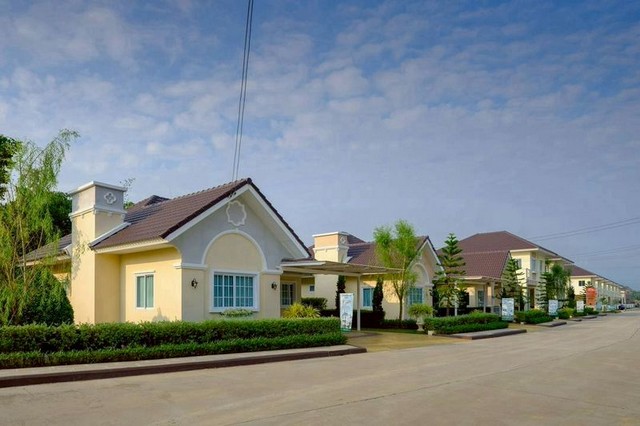 บ้านชั้นเดียวหลังใหญ่ ตกแต่งครบ หิ้วกระเป๋าเข้าอยู่ได้ ทำเลดี สันทราย