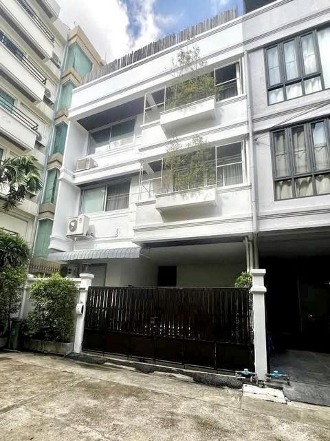 HR 9726 ให้เช่า ขายทาวน์เฮ้าส์ 4 ชั้น 250 ตร.ม. สุขุมวิท 71 ซอยปรีดี 14 ปรับปรุงใหม่ สิ่งแวดล้อมดี เดินทางสะดวก ใกล้ BTS ใกล้ทางด่วน