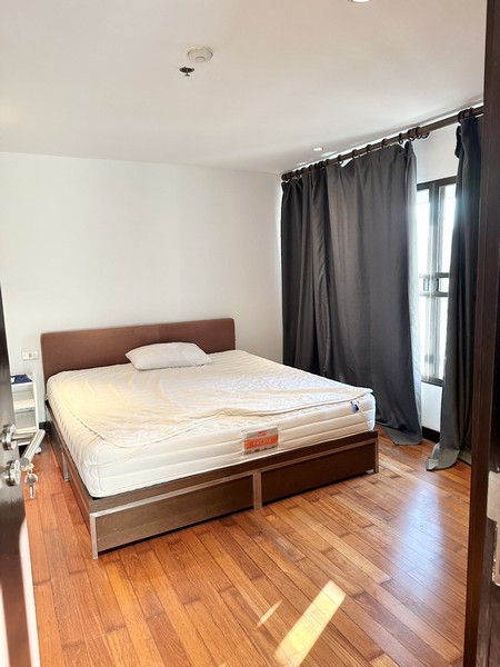 For Rent Baanpleonchit 100 sqm 2 bed 2 bath 10th Floor Fully Furnished closed to BTS Pleonchit