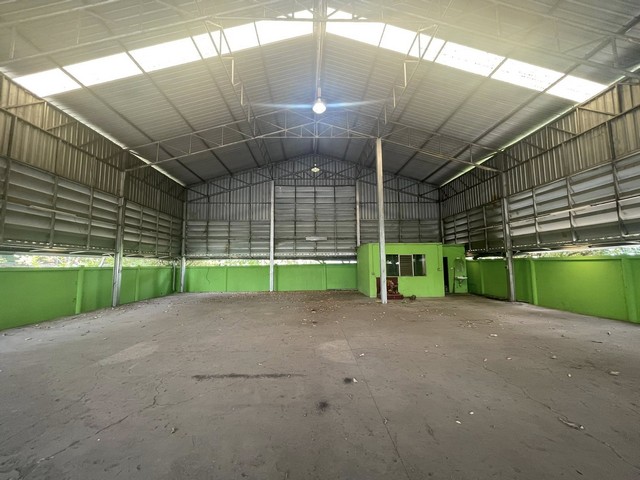  ให้เช่าโกดัง บนที่ดิน 102 ตารางวา ซอยบางพลีนิเวศ ติดถนนบางนาตราด ใกล้เมกะบางนา 