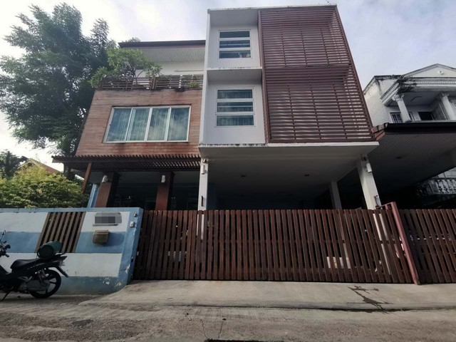 ขายบ้านเดี่ยว หมู่บ้านรวมพร วิลล่า ซอยแก้วนุกูล นนทบุรี